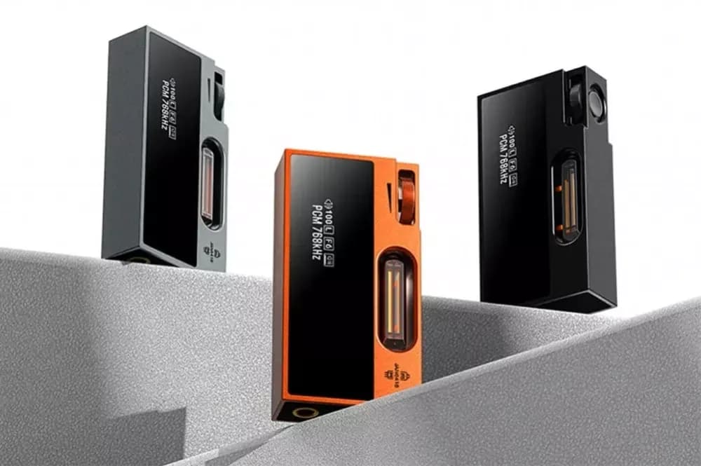 Shanling UA7 – Portable Tube-Based DAC with Headphone Amplifier