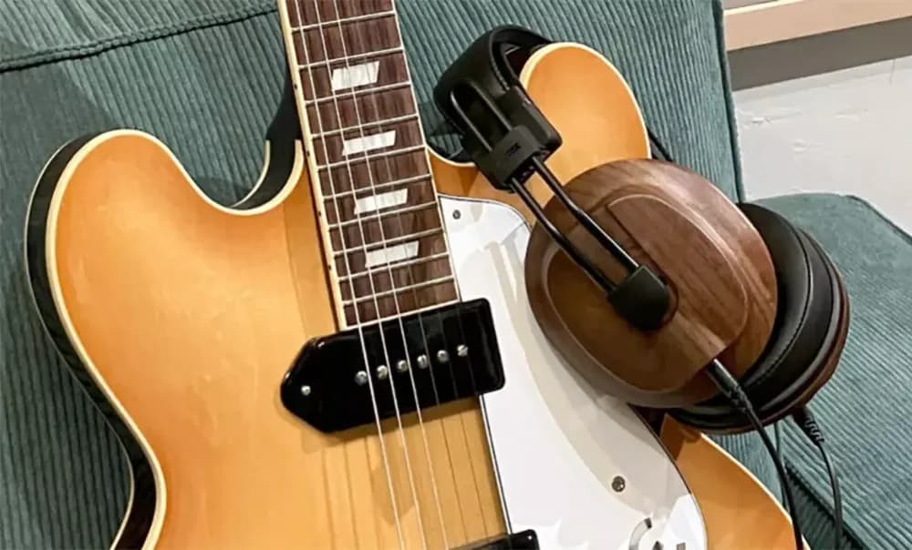 Fostex T60RPmk2CL - Closed-Back Planar Magnetic Headphones with Black Walnut Cups