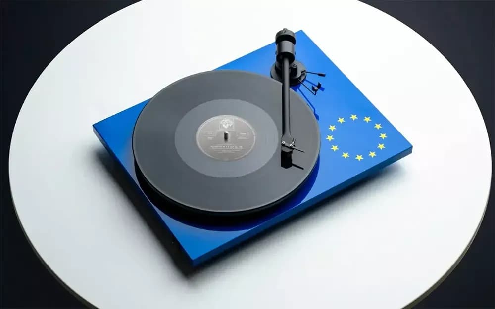 Pro-Ject Audio EU Turntable Features Unique EU Flag-Inspired Design