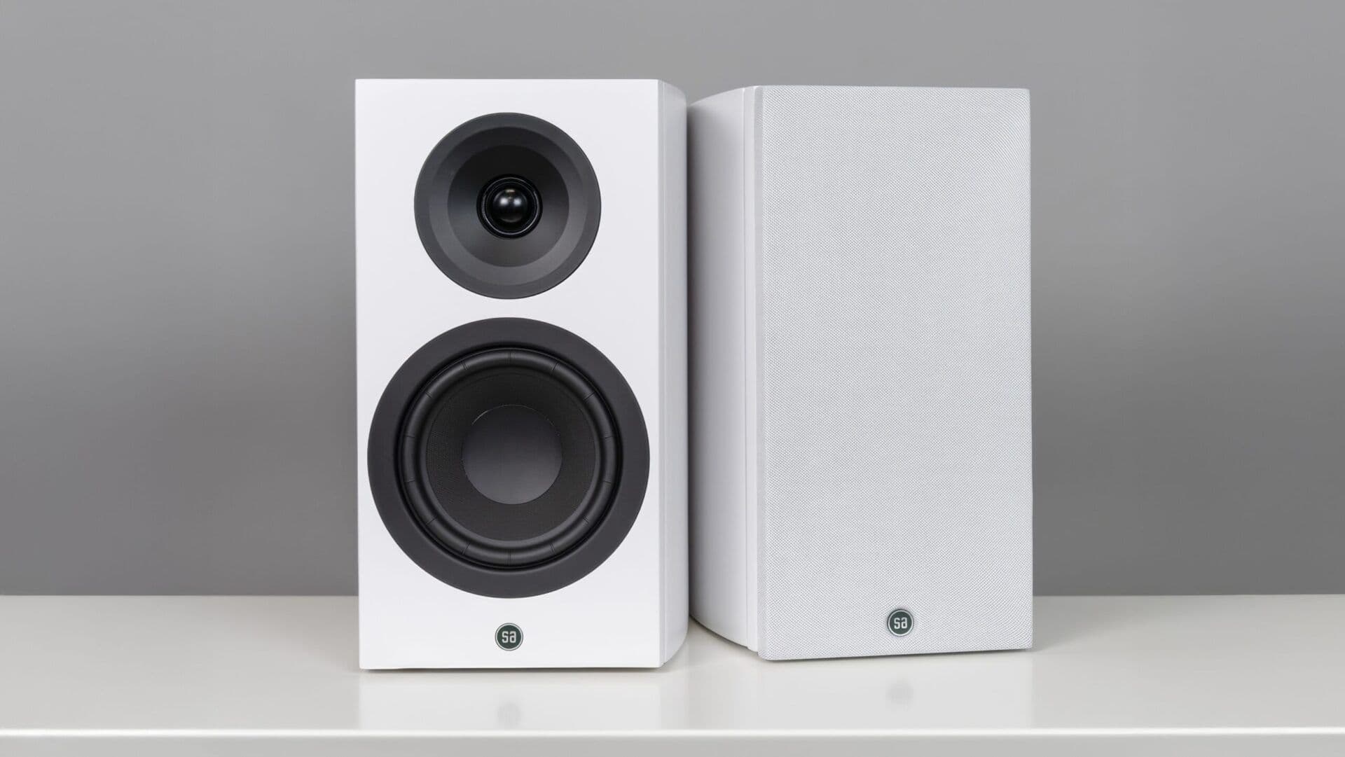 System Audio Legend 5.2 Silverback DS: Revolutionary Digital Upgrades for an Enhanced Listening Experience