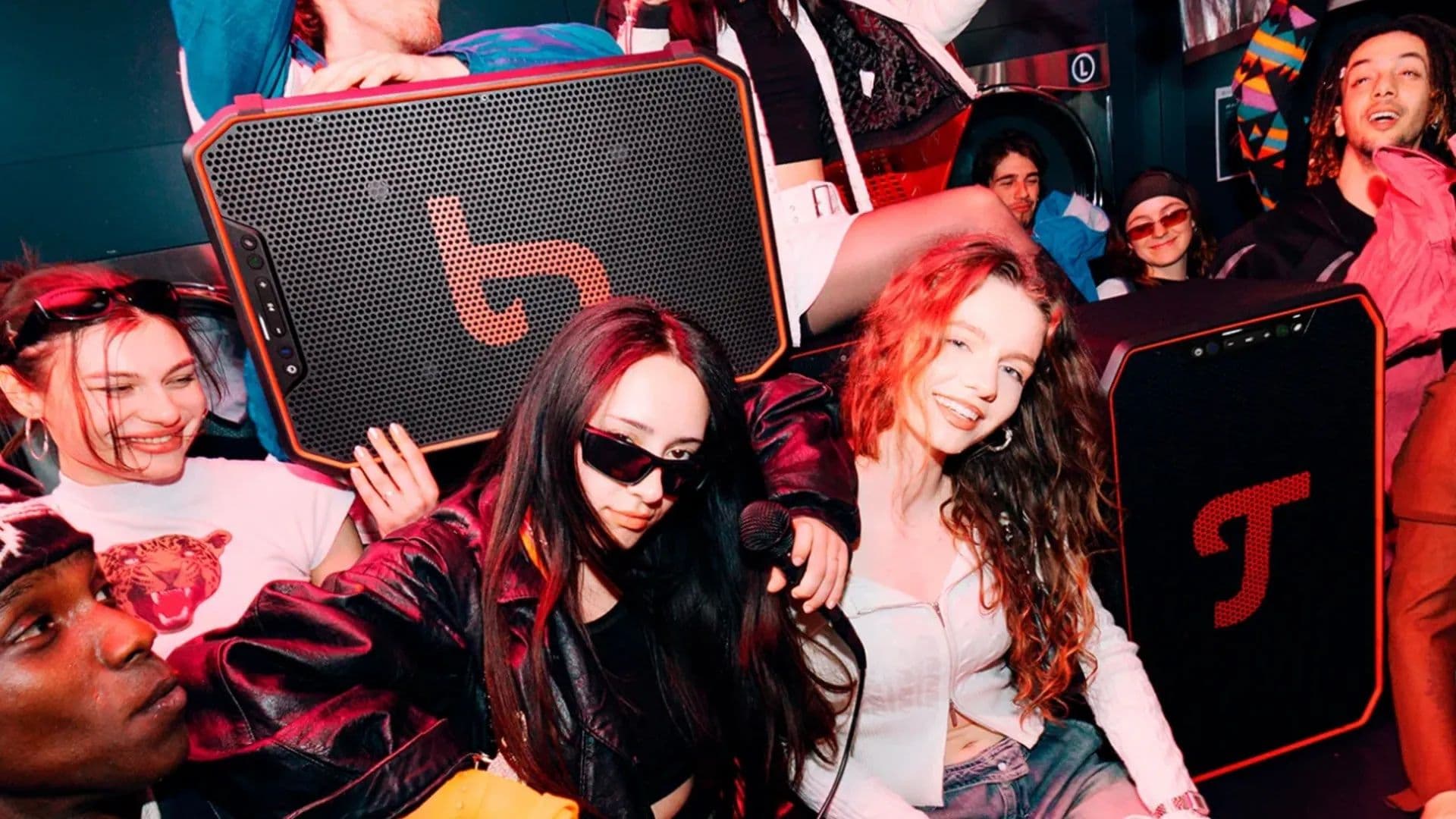 Teufel Unveils the Rockster Neo: A Portable and Powerful Outdoor Speaker