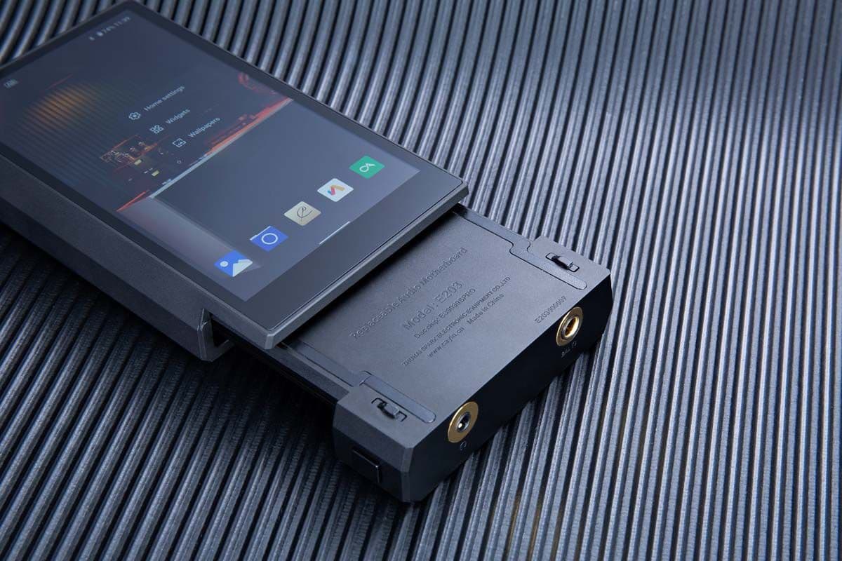 Cayin Releases E302: Advanced DAC and Headphone Amplifier for N6iii Portable Player